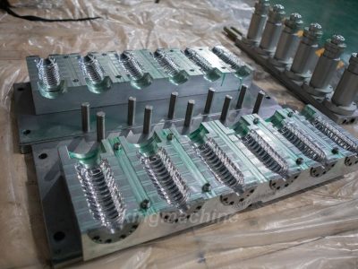 Blow mold(吹瓶模具)